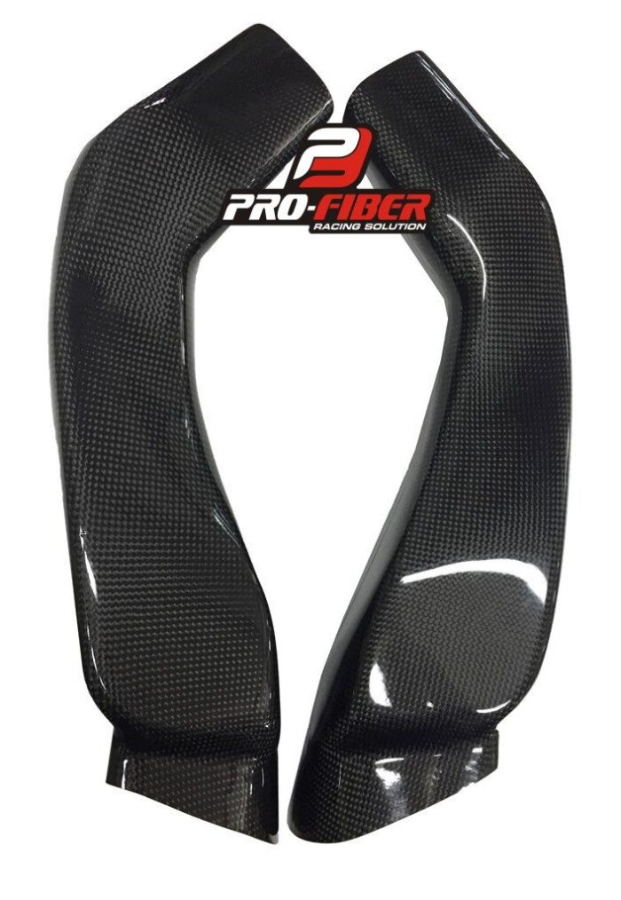 Carbon_race_air_intakes_Suzuki_GSXR_1000_2003-K3