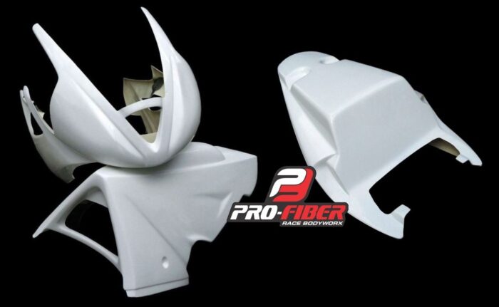 Race_bodywork_SS_Triumph_Daytona_675_2006