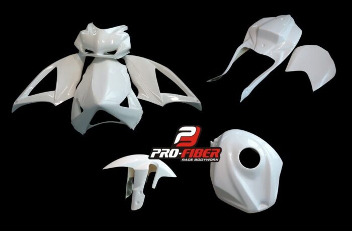Suzuki_GXSR_600-750_08_10_race_bodywork_SS_fuel_tank_fender