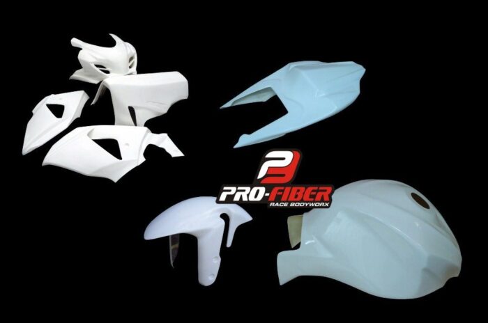 Suzuki_GSXR_1000_09_race_bodywork_SS_tail_fuel_tank_cover Suzuki_GSXR_1000_09_race_bodywork_SS_tail_fuel_tank_cover