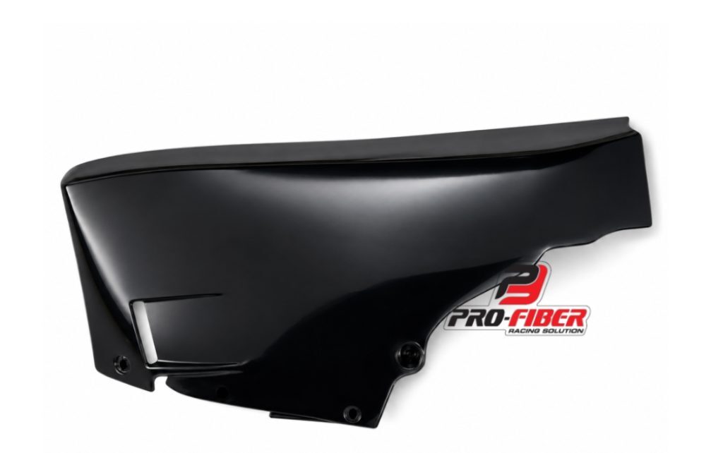 black gelcoat finish_BMW M1000RR_2025_belly pan_